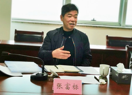 集團領導調(diào)研公司2（康海紅）_副本_副本.jpg